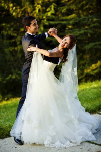 dancing wedding couple